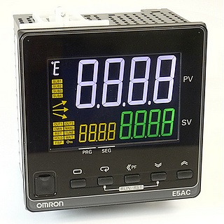Omron E5AC-T - 1/4 DIN Programmable Temperature Controller